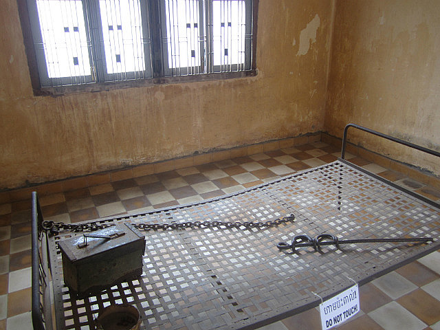 1.1342698746.s-21-prison