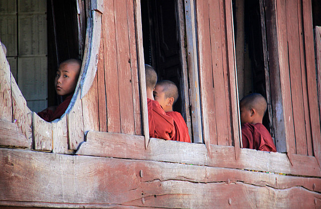 1.1355397428.3-monks