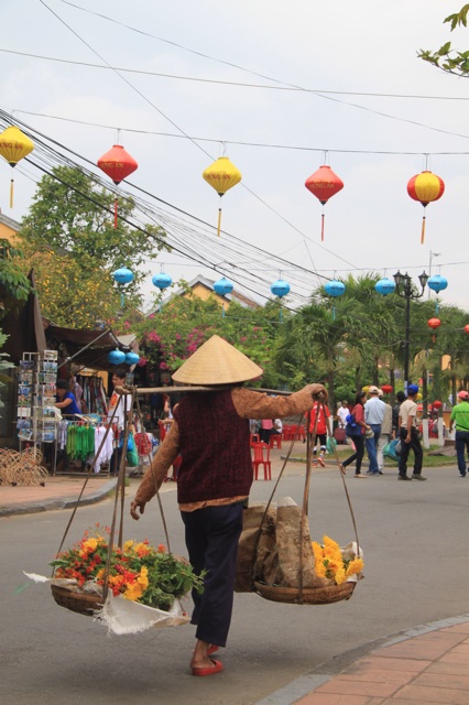 1.1361491200.walking-markets