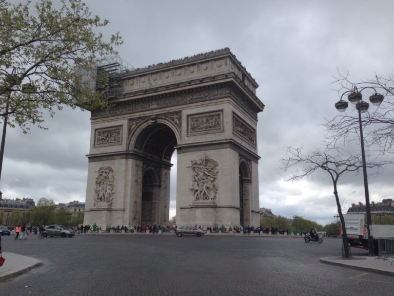 3.1393757015.arc-de-trimophe