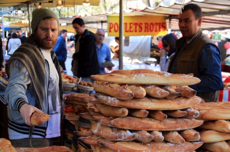 3.1393757015.bastille-market