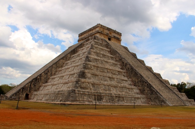 3.1397260800.chichen-itza