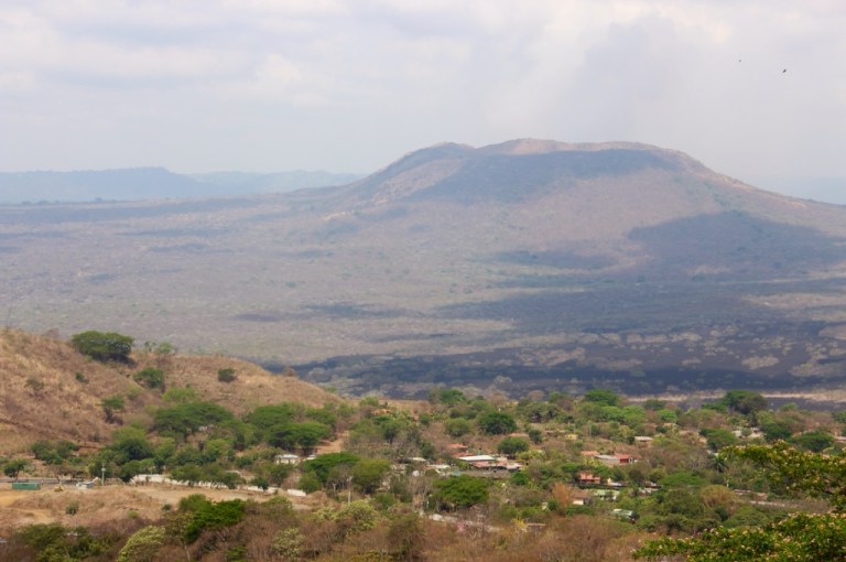 3.1398380445.volcanos-around-granada