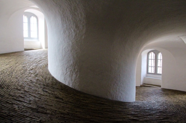 3.1400803200.the-rundetarn