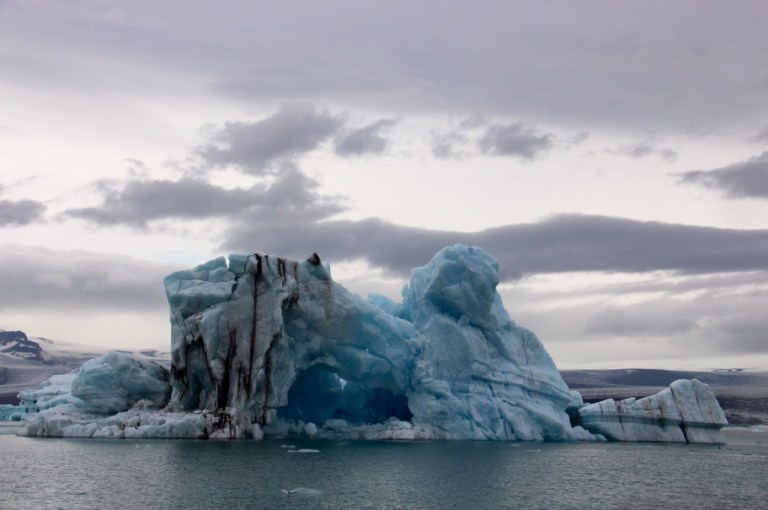 3.1408975812.blue-ice