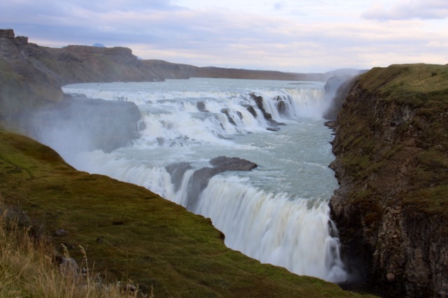 3.1409184000.gullfoss