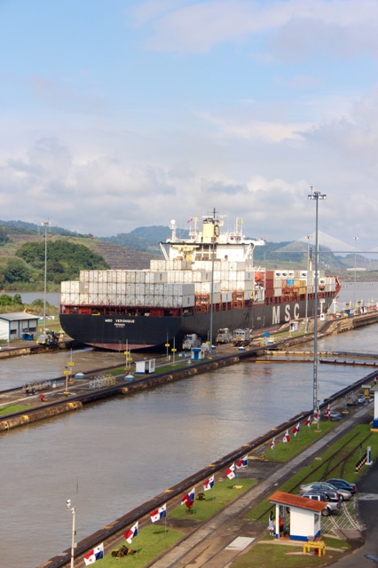 3.1416009600.at-the-canal