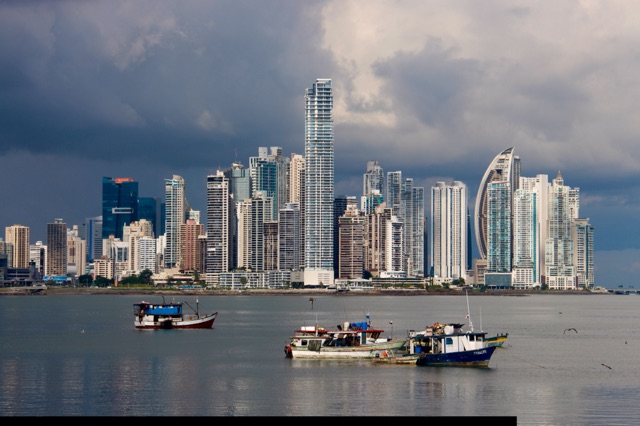 3.1416009600.skyline-and-marina