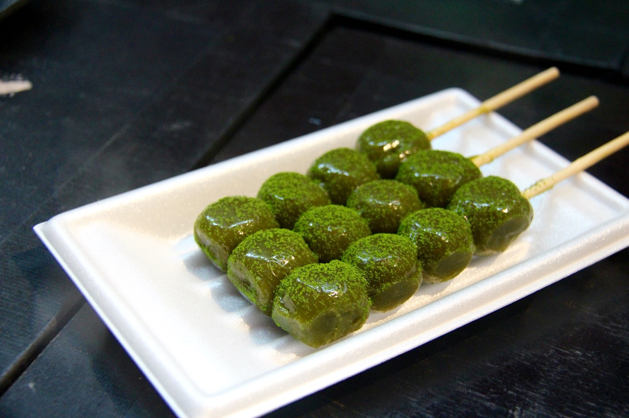 5.1459036334.green-tea-mochi