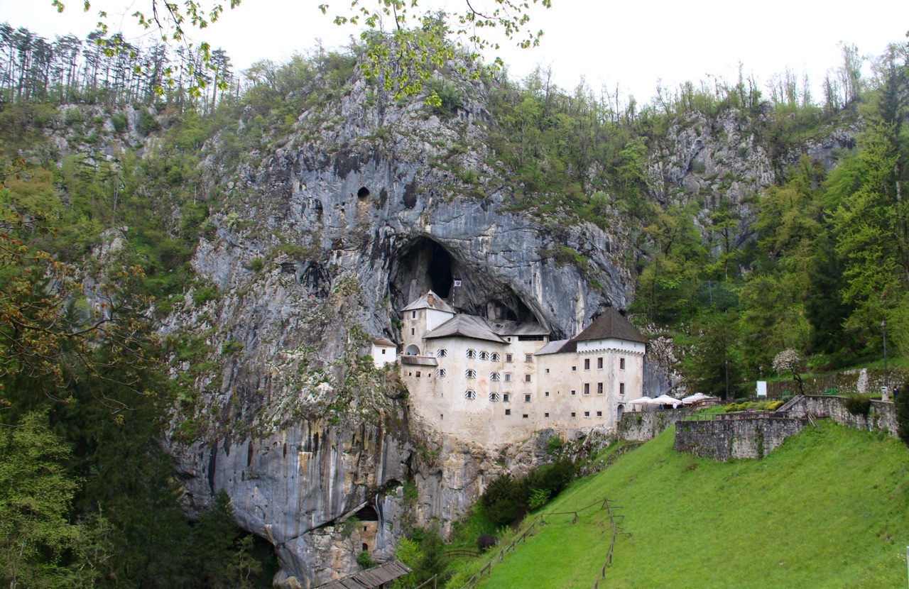 5.1462060800.predjama