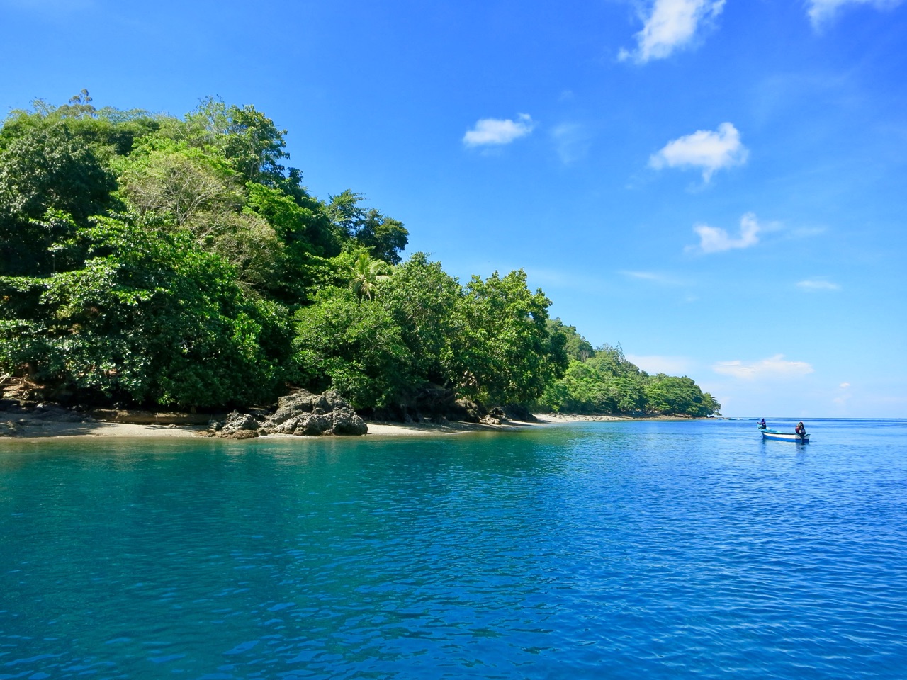 5.1479254400.ambon-island